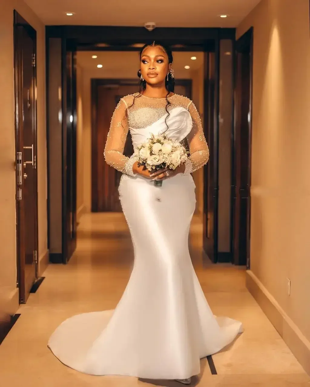 Grânulos personalizados lantejoulas sereia vestido de casamento com overskirt ilusão mangas compridas cetim aberto volta espartilho volta vestidos de noiva