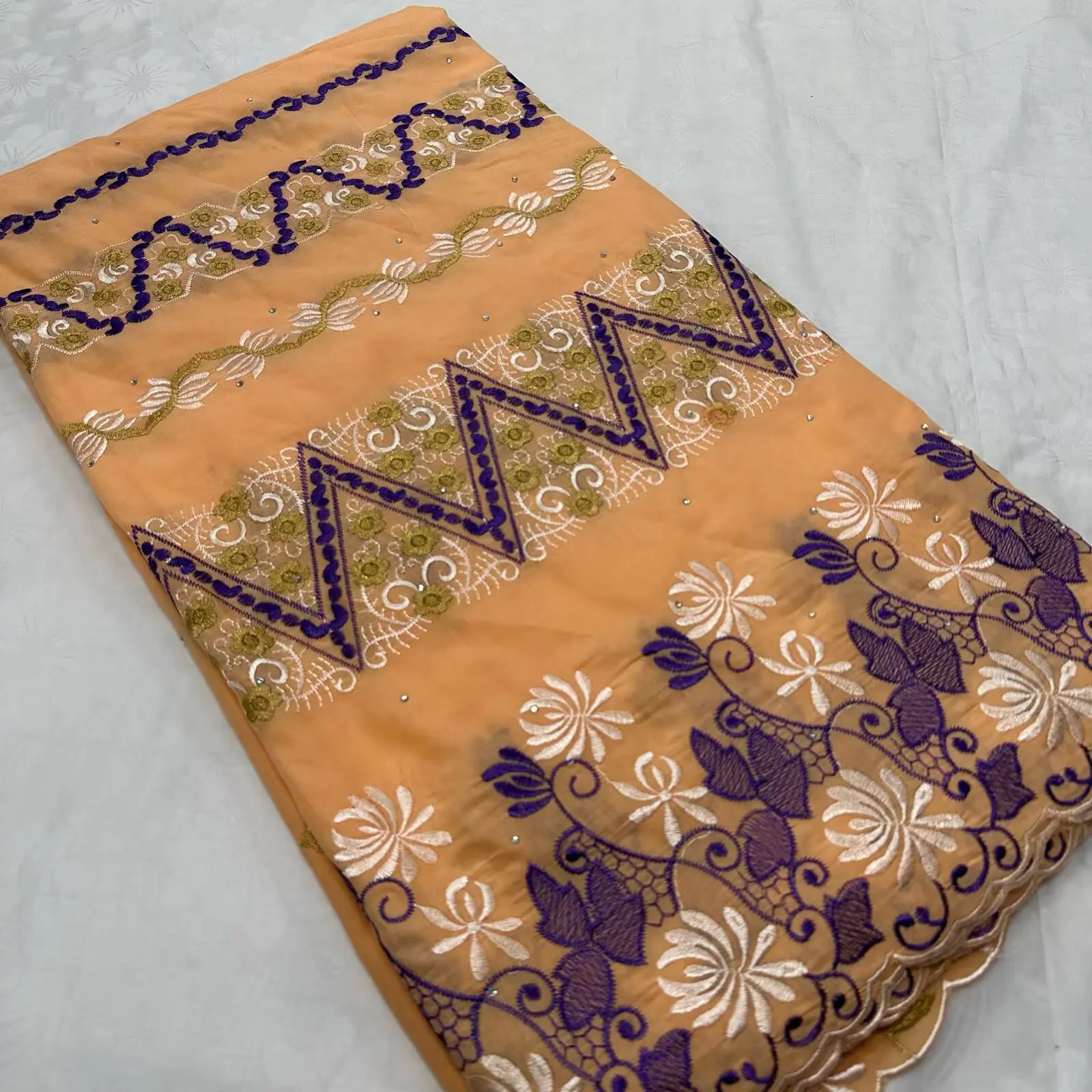 New 5 Yards African Embroidery Cotton Lace Fabric High Quality Swiss Voile Lace With Stones For Sew Clothes 16A56