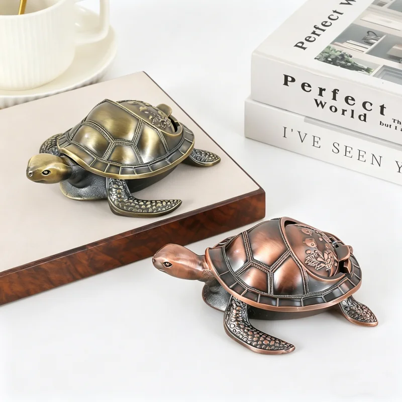 

European Ashtray Creative Retro Gear Metal Anti-drop Multi-functional Practical Coffee Table Turtle Shape with Cover Ornament