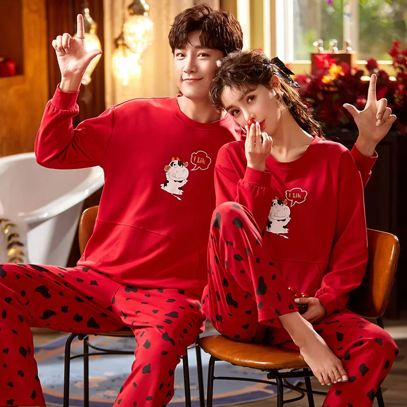 

Autumn Sweet Lovers Pajamas Cow Pattern Kawai Long-sleeved Casual Tracksuit Red Color Nightwear Full Pure Cotton Pijamas Hombre