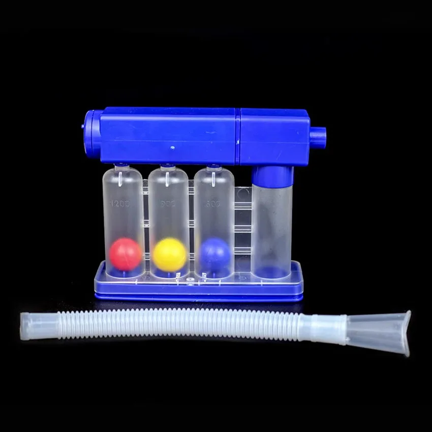 تمرين إعادة التأهيل بعد العملية الجراحية لقدرة الرئة باستخدام جهاز تدريب التنفس ثلاثي الكرات لوظيفة الرئة