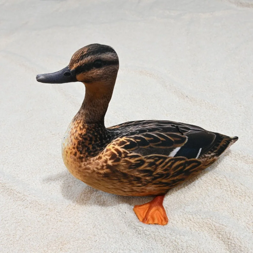 Stuffed Animal Simulation Duck Throw Cushion Home Ornament Stuffed Duck Vivid Lifelike Soft Cute Duck Pillow Sofa Decorative