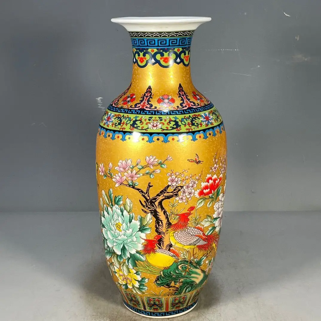 Imitation Chinese-style porcelain, Qing Dynasty Qianlong period yellow-glazed phoenix and peony pattern appreciation vase