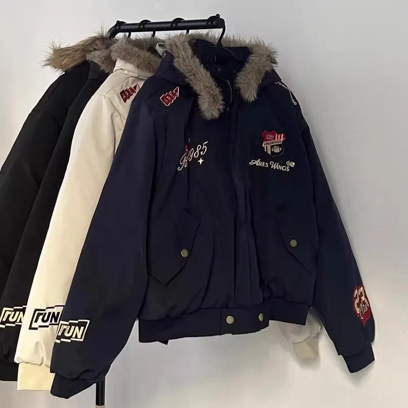 Retro Embroidered Women's Parka Cotton Jacket Thickened Badge Jacket Women's Winter Fashion Fur Collar Parka Warmth Outerwear