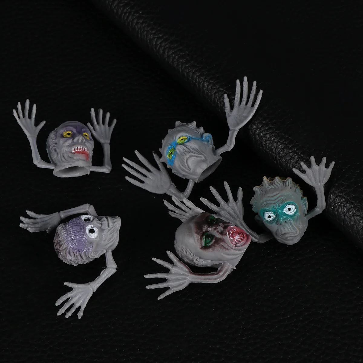 10 stks Grappige Halloween Ghost Head Zombie Vinger Head Set Vinger Speelgoed Vingerpoppetjes Vinger Props Speelgoed Educatief Vinger