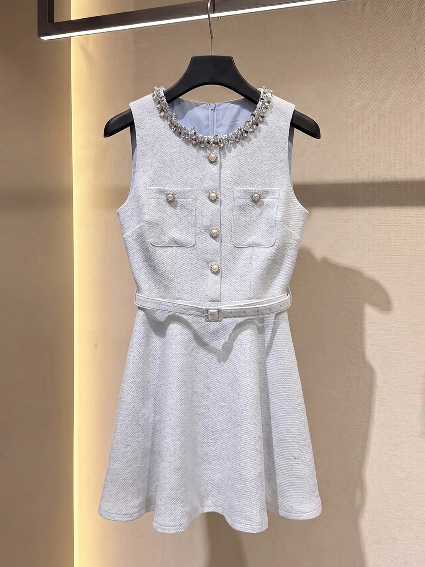 

Summer 2026 South Oil High End Women's Fashion Diamond Embellished Tweed Vest Dress Elegant A-Line Silhouette Midi Dress