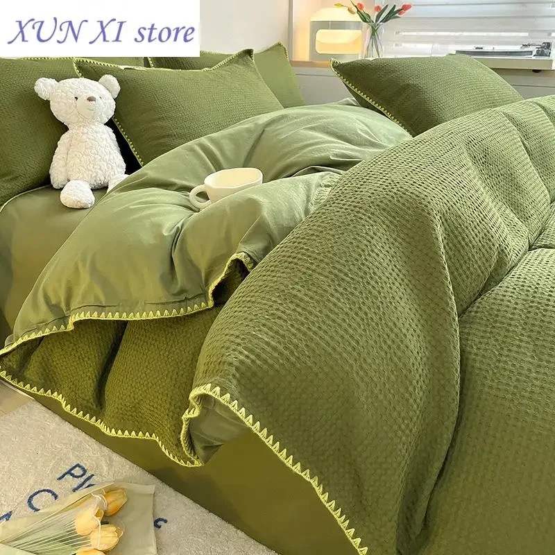 

New Class A Cotton Waffle Jacquard Four Piece Set with 100 Thread Count Washed Pure Cotton Bed Sheet and Quilt Cover