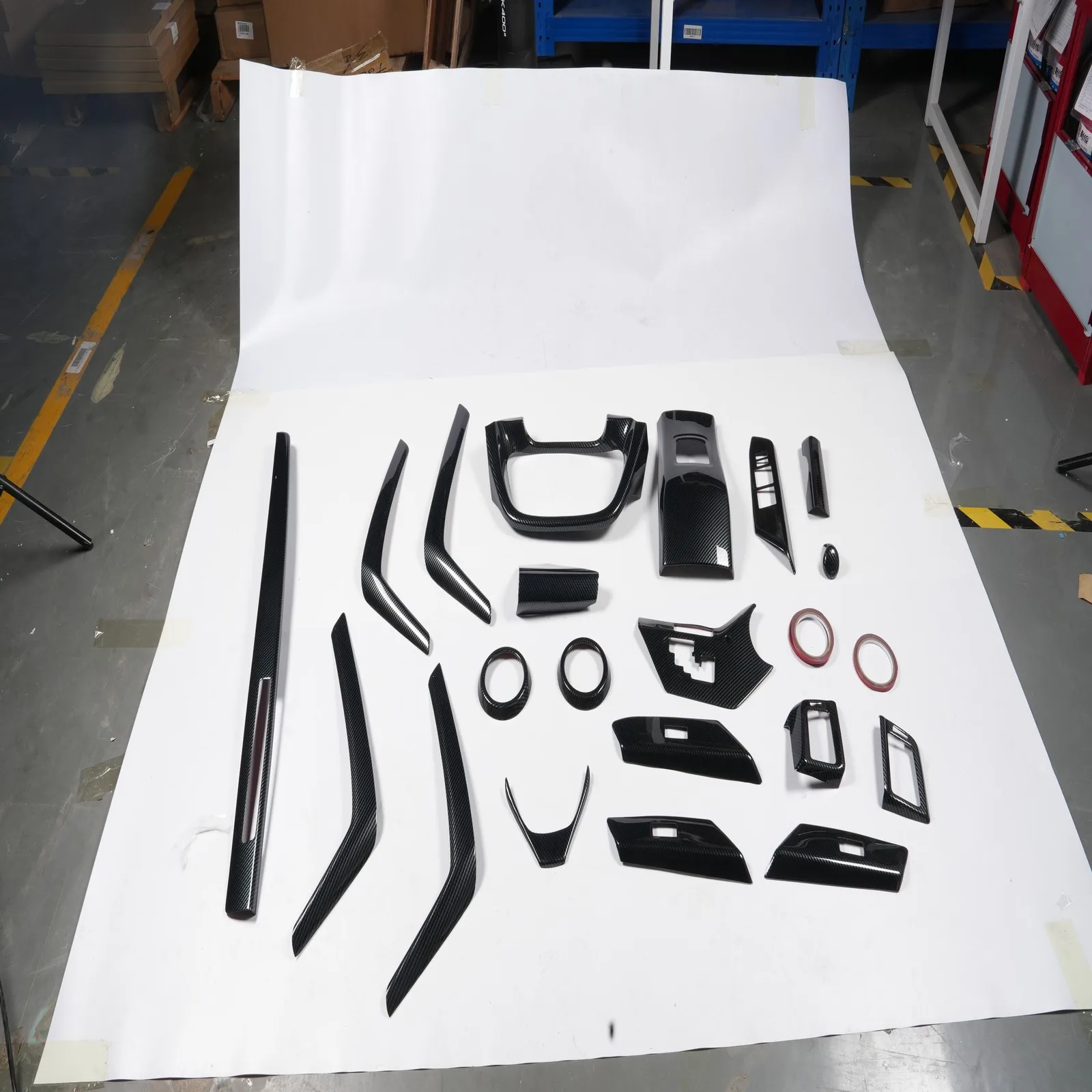 

Interior Panel Decoration Kit Black Twill Carbon Fiber FOR RAV4 2013-2019 OE Style