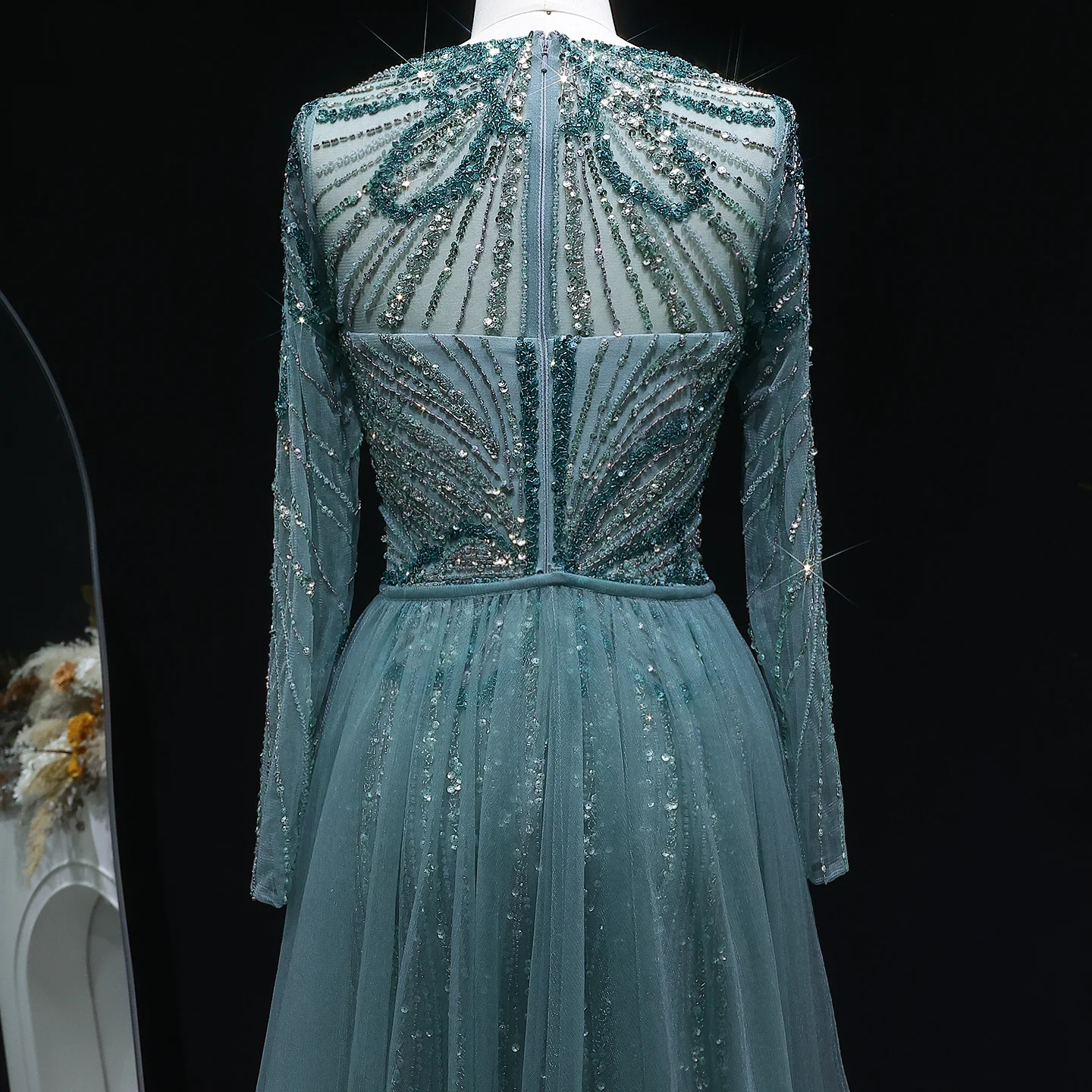 Sharon Said Dubai Luxuriöses Flieder-Abendkleid mit hohem Seitenschlitz, Weinrot, Grün, Damen-Abendkleider SS160, individuell anpassbar – Detail 32