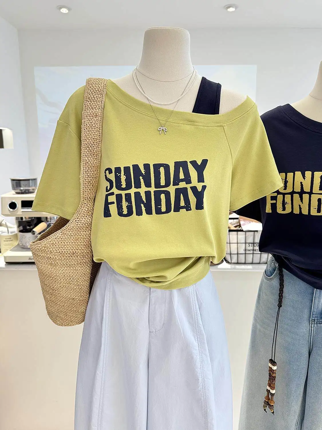 

Женская винтажная свободная футболка из чистого хлопка с открытыми плечами и коротким рукавом, в корейском стиле, с креативным узором, весна-лето, модная