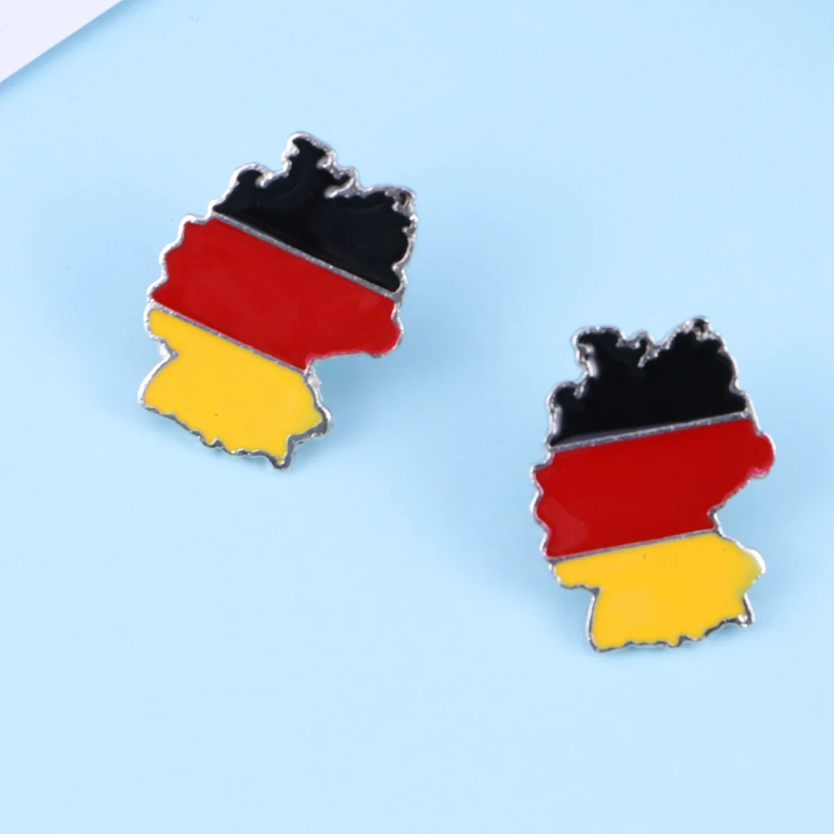 2PCS Alloy Flag Germany Territories Shaped Brooch Lapel Pin Jewelry Decor for Men Women Germany flag brooch