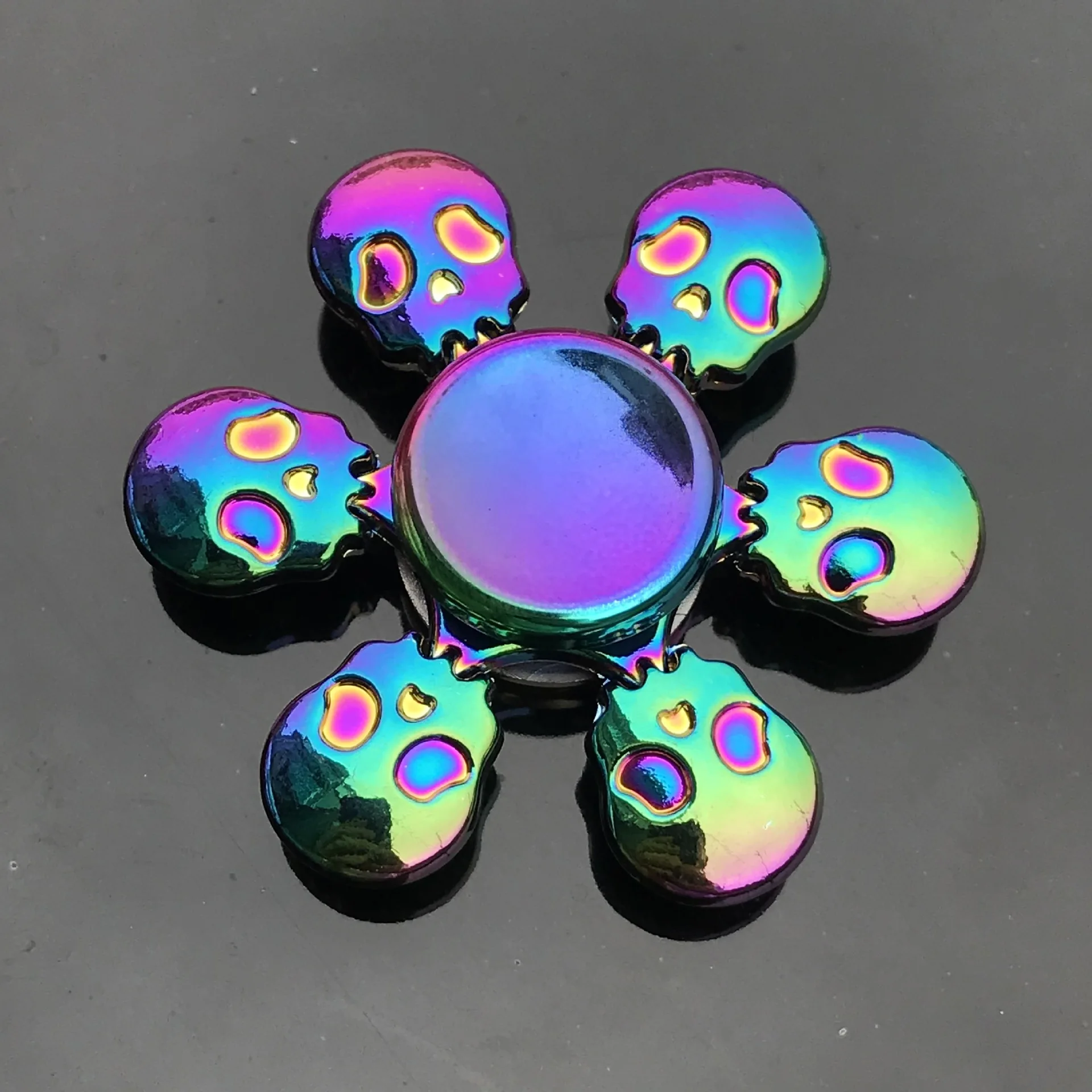 Bunter Legierungs-Fingerspinner, Metall-Fingerrotations-Ornament, Freizeit-Stressabbau-Deko, Party-Geschenk – Detail 12