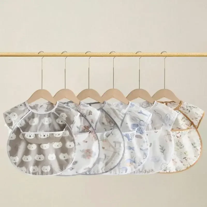 Panno per ruttini traspirante per bambini Manica corta Design resistente all'acqua Tute Grembiule per progetti artistici di giochi disordinati per bambini 15UB