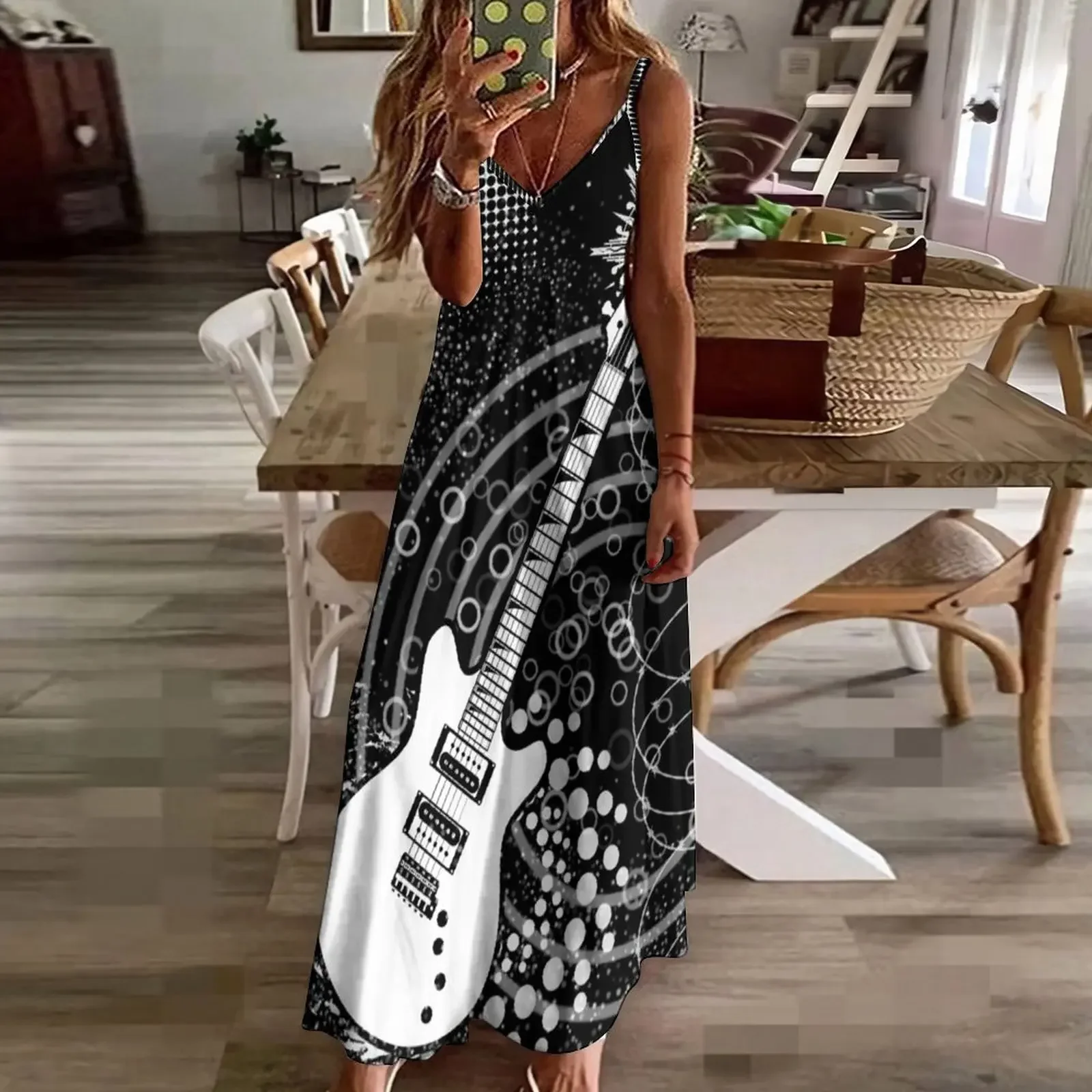 Vestido sin mangas con grafiti de guitarra en blanco y negro para mujer embarazada, vestido largo para mujer