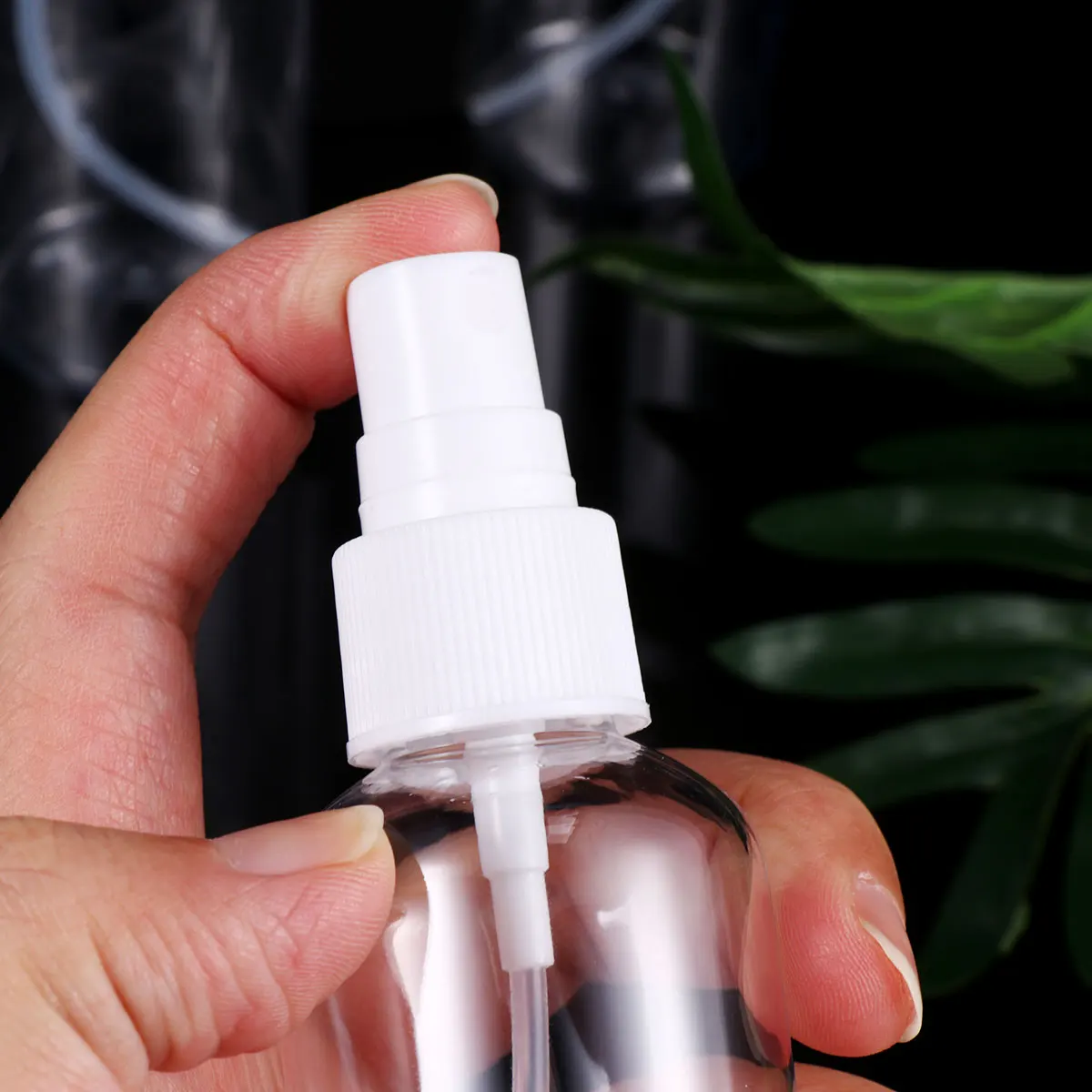 

15 Pcs Continuous Spray Travel for Transparent Containers