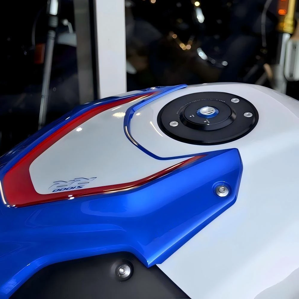 

Для BMW S1000R S1000RR HP4 M1000R M1000RR R9T R NINE T Pure Urban G/S Крышка топливного бензобака мотоцикла с ЧПУ и крышкой ключа Airbox