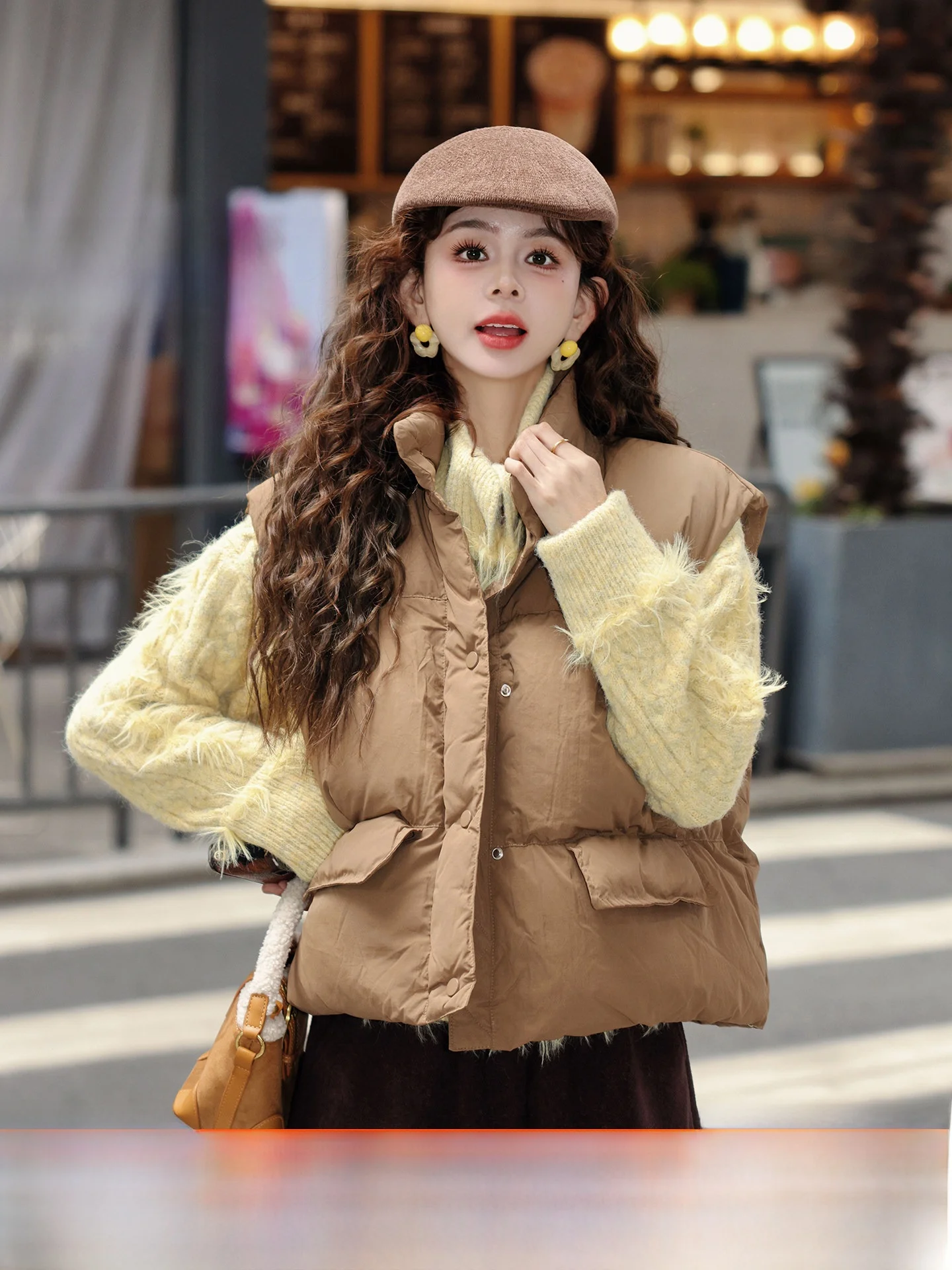 

Женский пуховый жилет Chen Jiajie Rice Wave Cicada Scr: теплый, универсальный, приталенный, для зимы