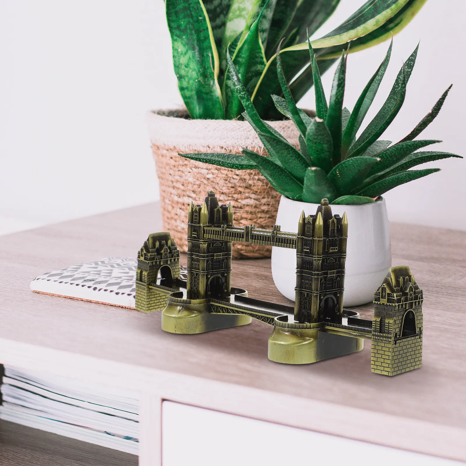 London Tower Bridge Metal Scul - Home Office Of London review and price