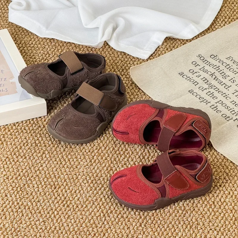 

2025 Autumn New Children's Korean Edition Retro Fake Split Toe Shallow Mouth Casual Shoes Boys Girls Simple and Versatil Shoes