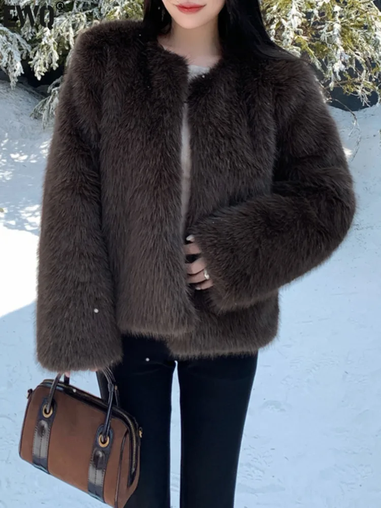 [EWQ] Casual Style Brown Faux Fox Fur Coat Long Sleeve Keep Warm Women Thicken Fur Jacket 2024 Winter New Fashion 16O3742