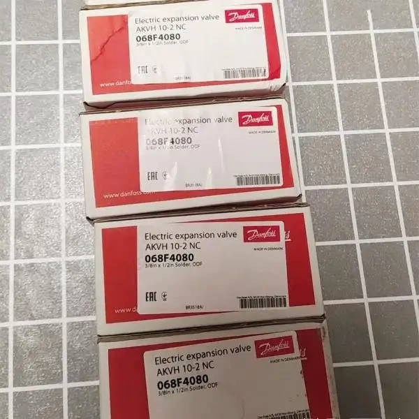 

1 шт. 068f4080 электронное расширение Akvh10-2 Fedex или Dhl Ups Совершенно новое оригинальное пятно