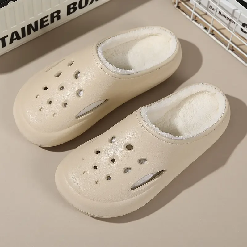 Unisex Minimalist Clogs for Men Women – Classic Solid Color Beige Black Breathable Garden Shoes with Non-Slip Sole