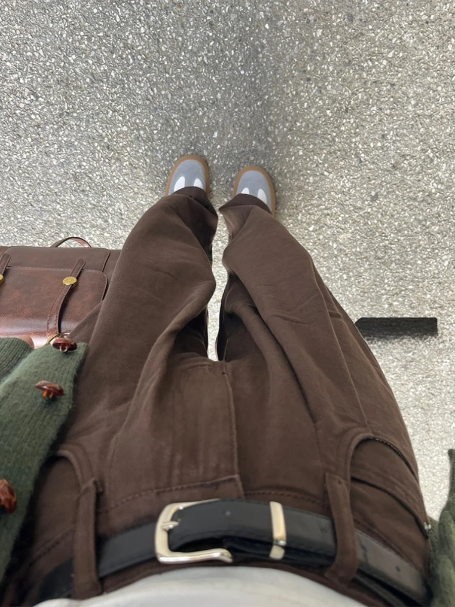 

High Waist Wide Leg Straight Cut Denim Jeans Women's Summer Design Folded Loose Fit Trousers Vintage Coffee Color