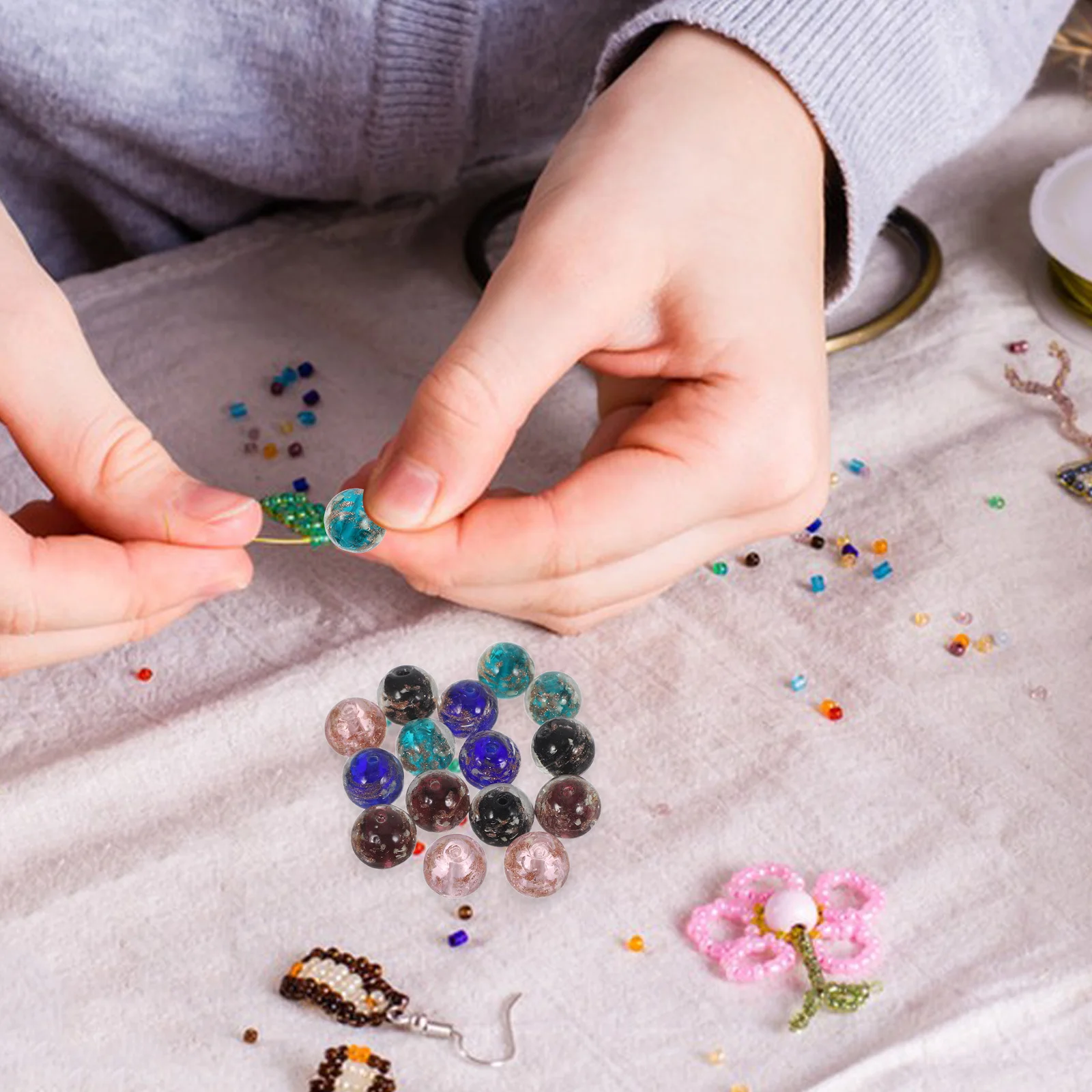 

20 pcs 12Mm Glow In The Mixed Colors Round Loose For Diy Jewelry Making Craft Kit Fluorescent Beads Beading Kits