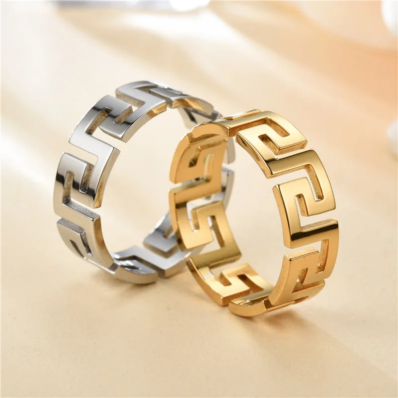 Unisex Greek Key Pattern Ring Stainless Steel Gold Plated 4 mm Anti Tarnish Band for Daily Wear
