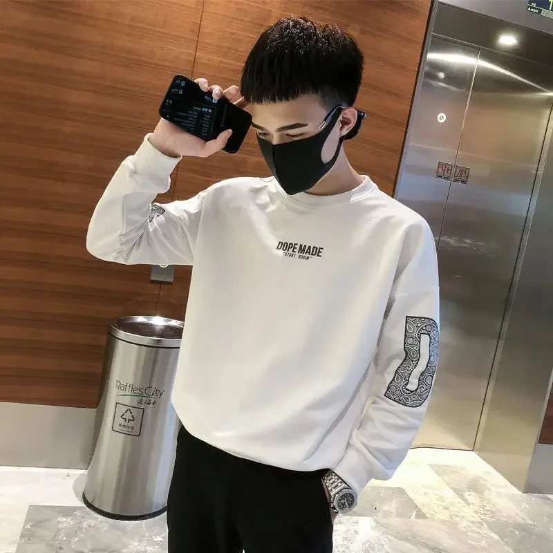 Male Clothes Pullover Top Sweatshirt for Men Hoodieless Black New Rock Print Letter Korean Style Welcome Deal One Piece Funny S