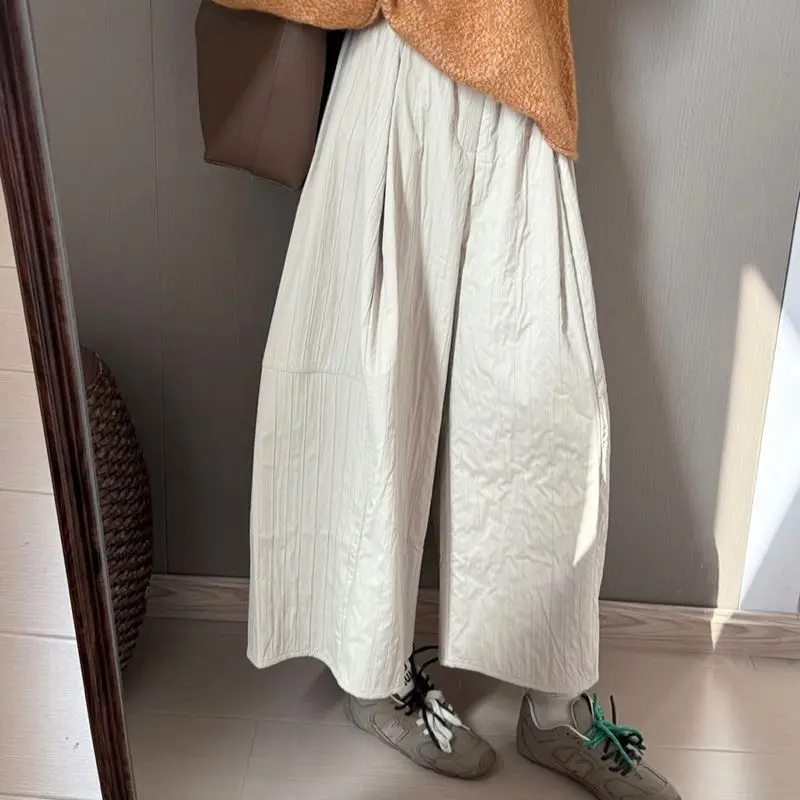 

loose texture padded straight-leg pants 2025 autumn Korean version casual versatile warm temperament trousers