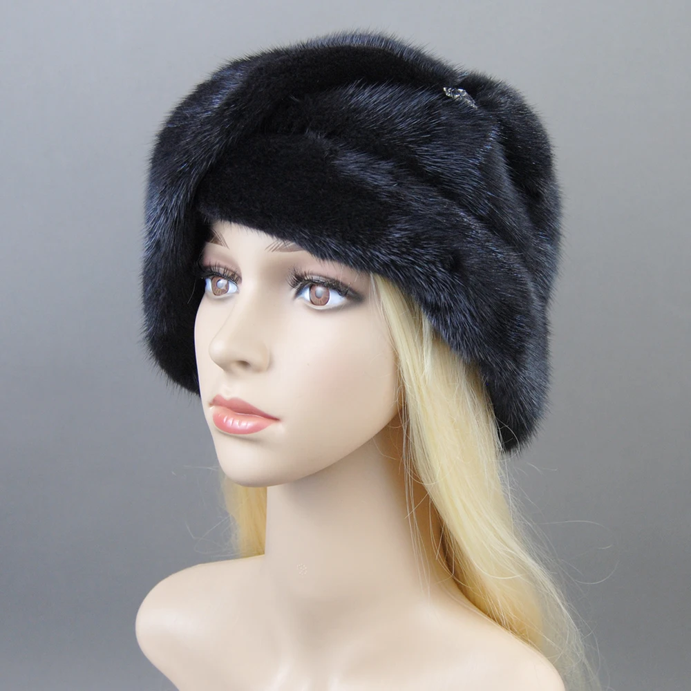 2025 Fashion Hot Sale Russian Fur Hat Winter Warm Natural Mink Fur Hats for Women Classic Luxury Caps Earflap Bomber Hat