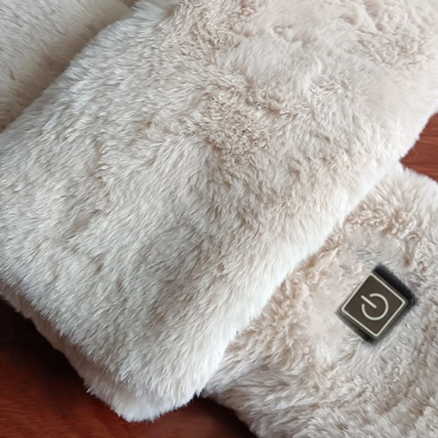 وشاح تسخين كهربائي قابل للتعديل للرقبة - مقاوم للرياح ودفء طويل الأمد - مثالي للاستخدام الخارجي ولاعة Kemei Clipper T