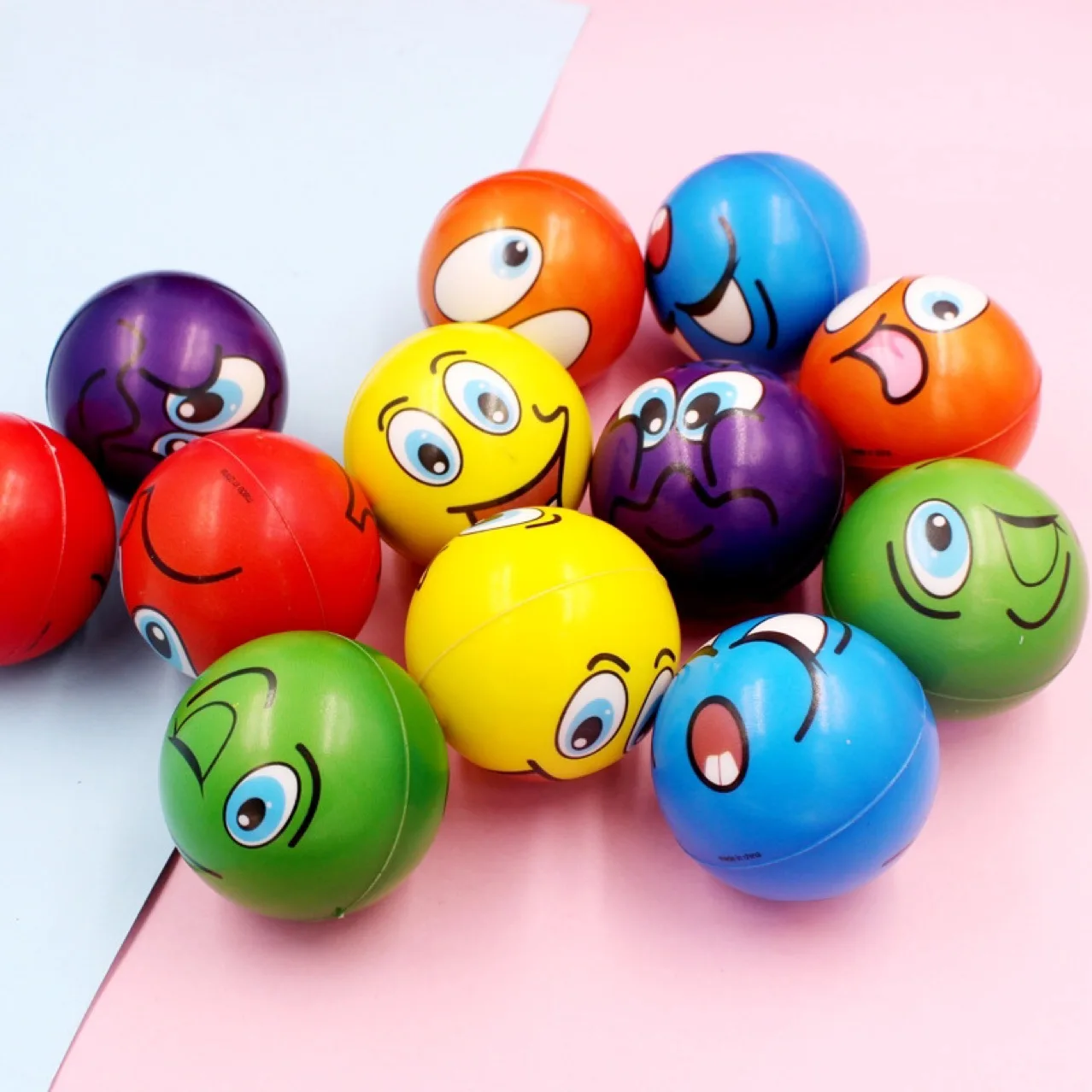 Ausdruck weiche Bälle lustige Schwamm Stress Ball Squeeze Lächeln Gesicht Grimasse Pu Schaum für Kinder beruhigende Spielzeug Handgelenk Bewegung Spielzeug Bälle