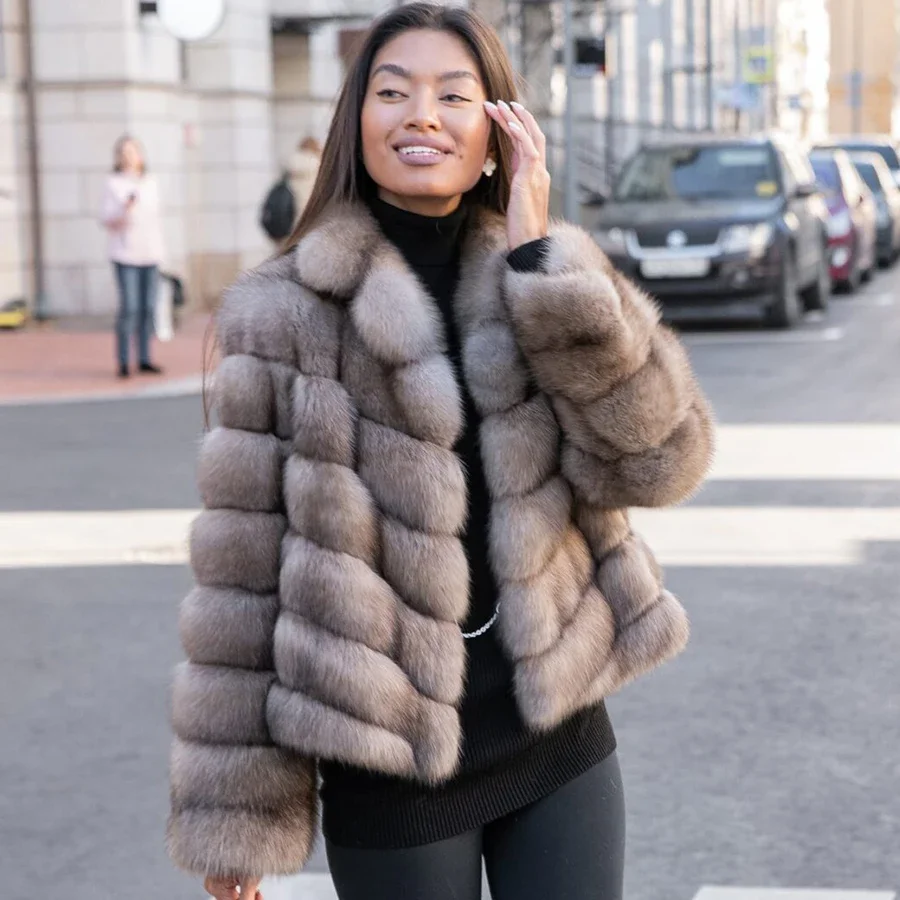 Casacos de pele raposa genuínos para mulheres Jaquetas curtas de inverno quente Moda feminina Pele real, Roupas de luxo