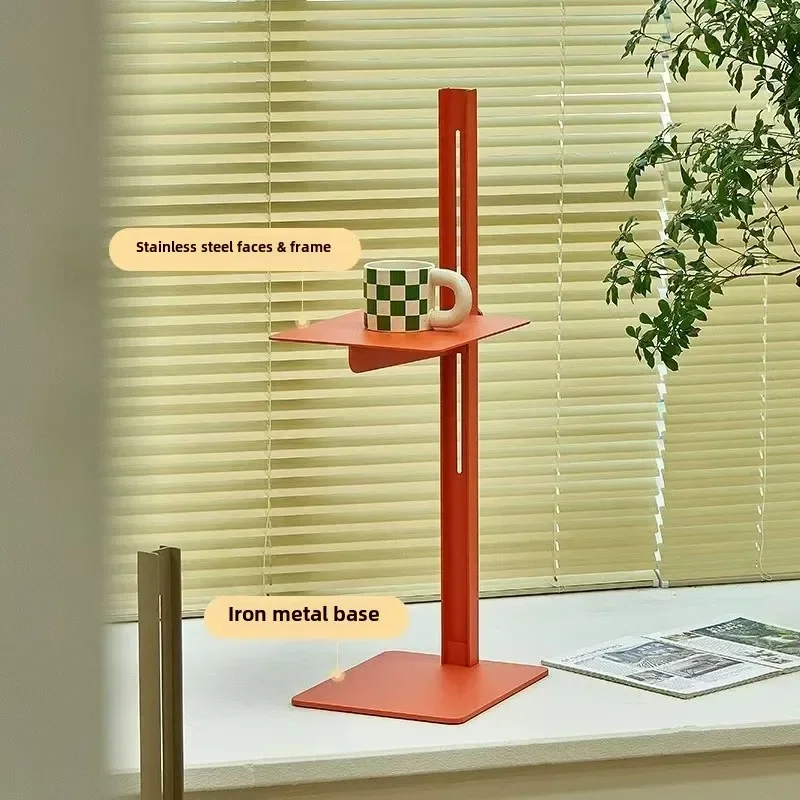 โต๊ะข้างโซฟาสแตนเลสแบบยกได้ โต๊ะข้างโซฟาเหล็กทรงสี่เหลี่ยมเล็ก โต๊ะข้างเตียงในห้องนอนพร้อมชั้นวางของ