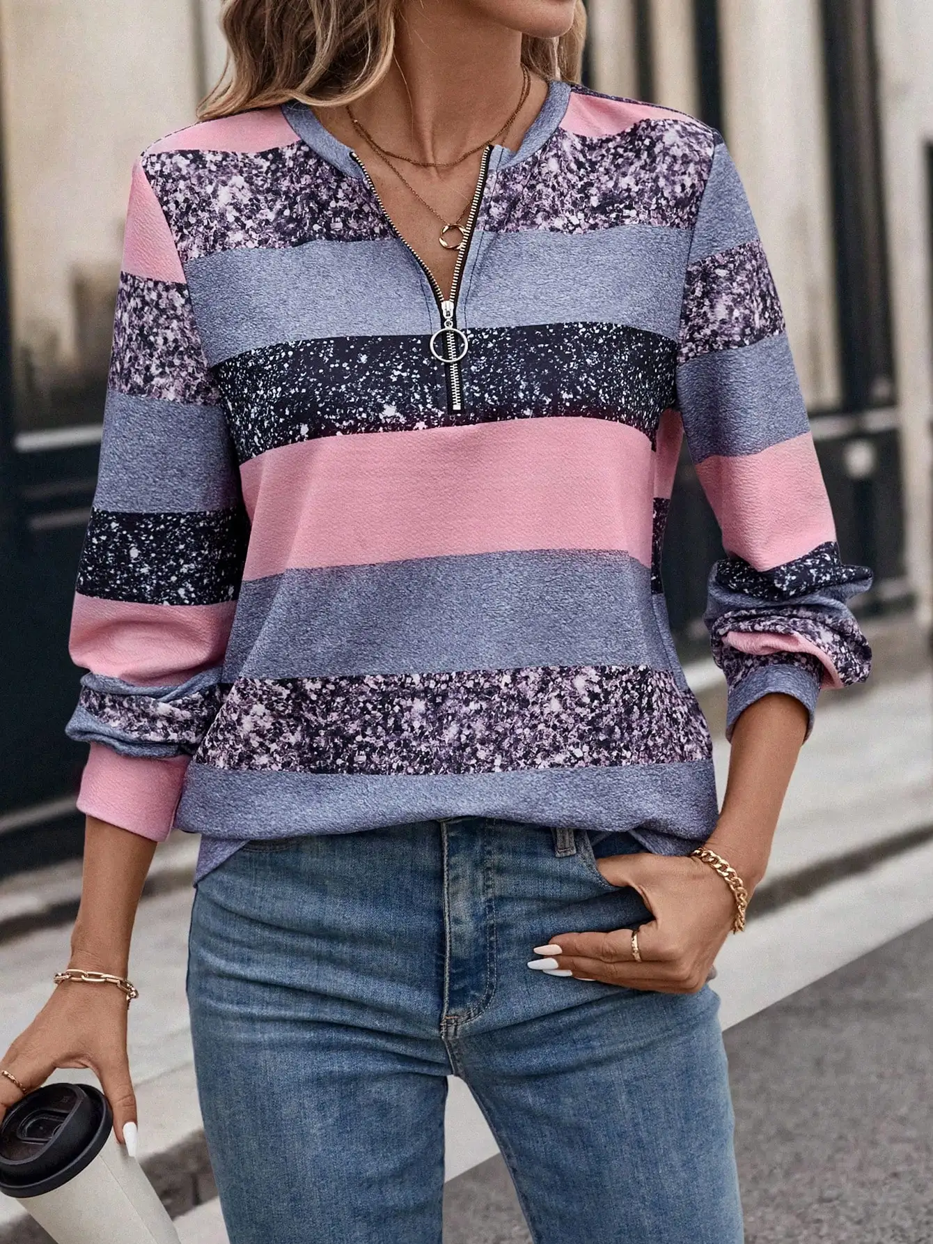 

Women's Color Block Half Zip Long Sleeve Sweatshirt - Casual Fall Outfit with Speckled Stripes