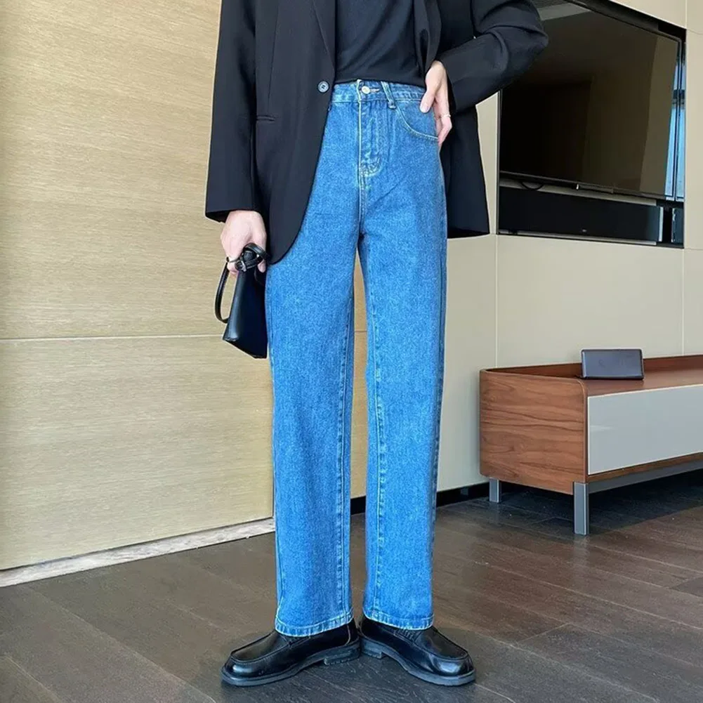 

Mens Straight Leg Jeans for Casual Wear Loose Fit Retro Style with Pockets Comfortable Wide Leg Pants for Everyday Use
