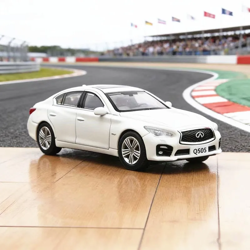 

1:64 Infinitis Q50S Coupe Alloy Luxy Car Model Diecasts Metal Vehicles Car Model Simulation Miniature Scale Collection Kids Gift