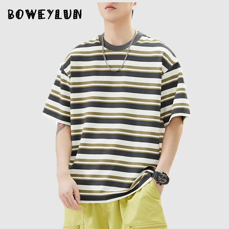 

BOWEYLUN Retro Striped Casual Round Neck T-shirt Men's Breathable Moisture Absorption Loose Summer Short-sleeved Tops for Male