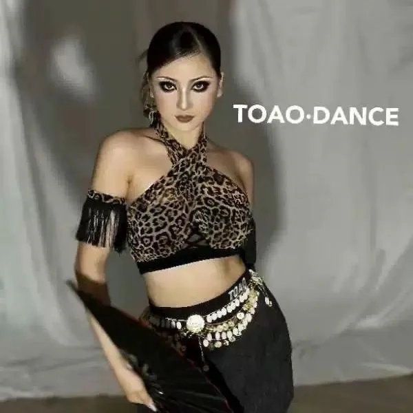 สาวละตินอเมริกันชุดเสือดาวพิมพ์ชุดเต้นรํา Waltz Dancer เครื่องแต่งกาย Dancewear สาวชุด Fringed ชุดใหม่ในชุดการจับคู่