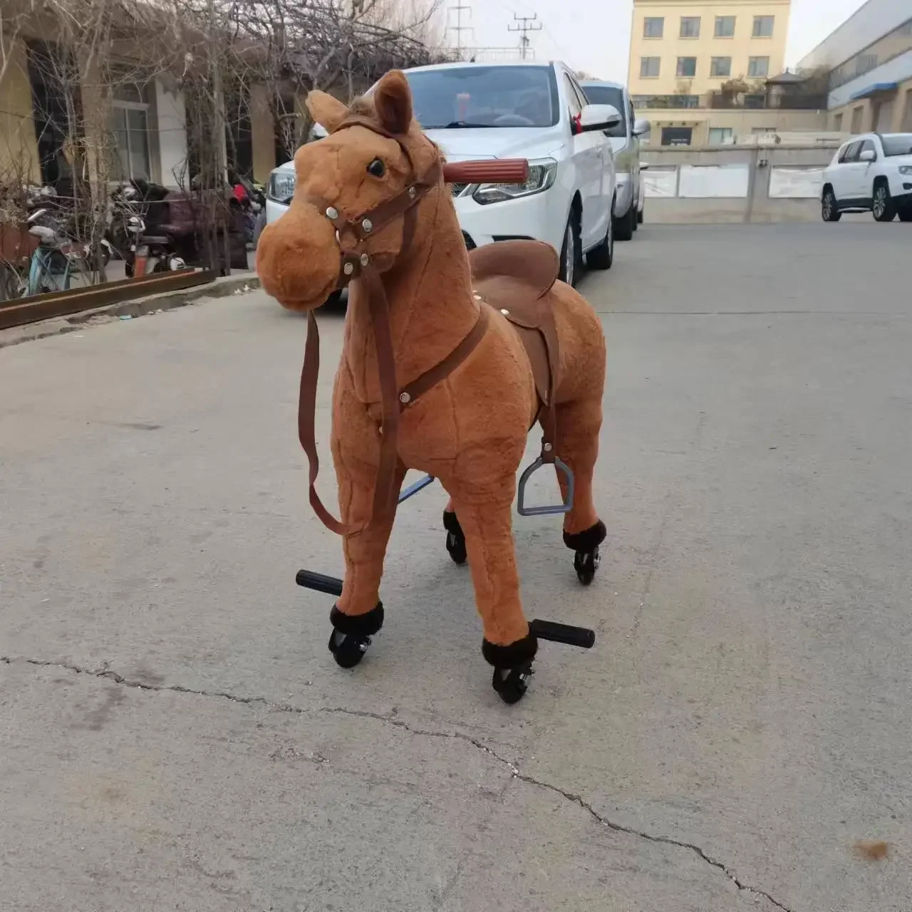 Can Ride and Walk Children\'s Simulation Trojan Horse. Toy Horse Running Sweat and Blood BMW Plush Doll Rocking Horse