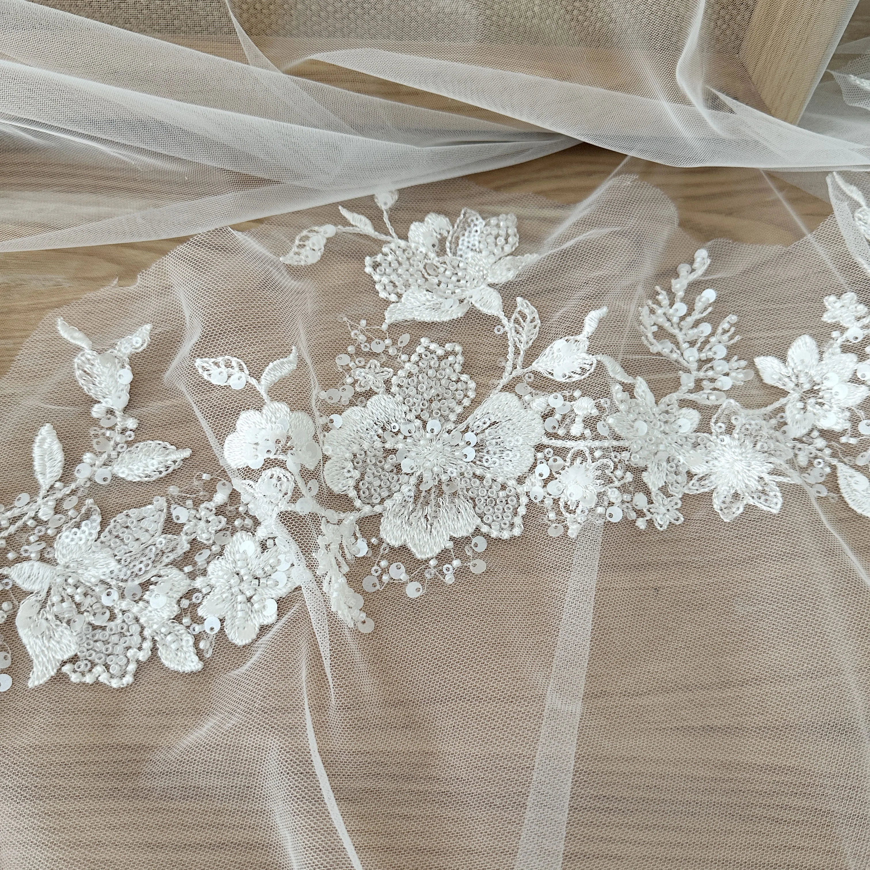 2 Yards dünne Perle Perlen Spitze Trim in Elfenbein, Braut schleier Riemen für Hochzeit Schärpe, Stirnband Schmuck Kostüm Design – Detail 1