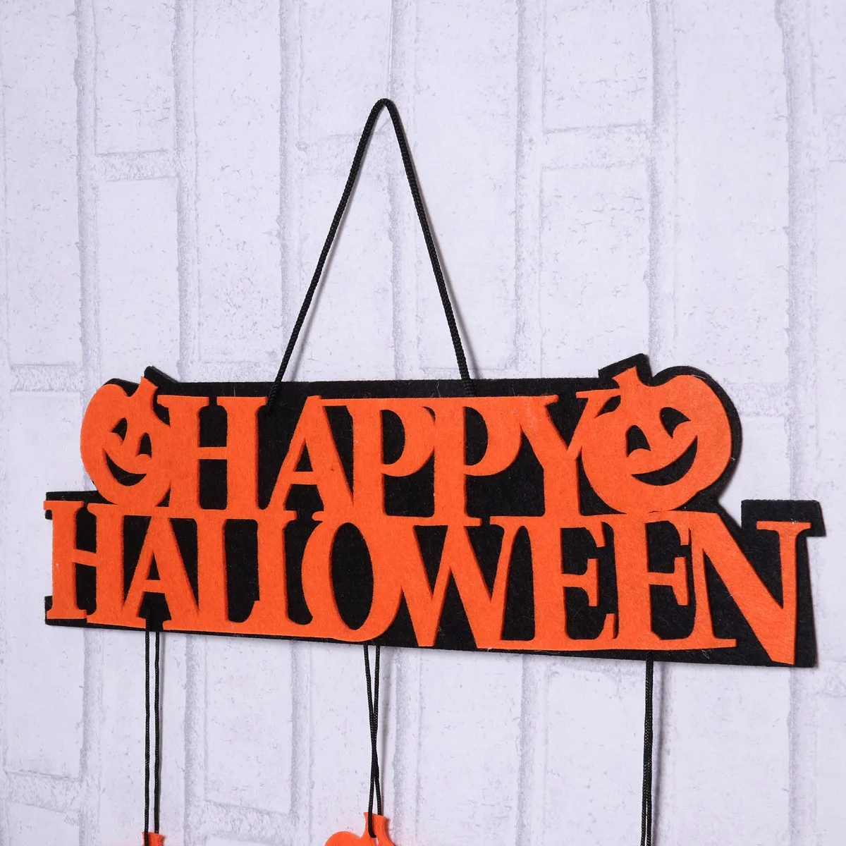 

Halloween Hanging Tag Orange Pumpkin Decoration with Happy Halloween Sign for Door Window Fireplace Party Pumpkin Door Hanger