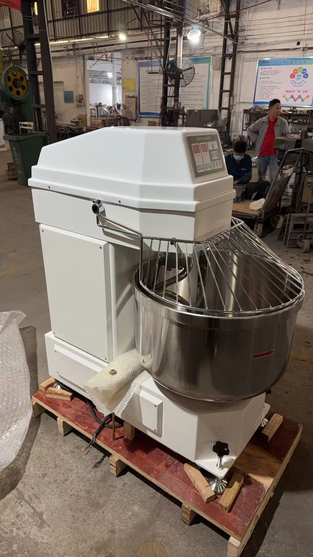 Industrial 37KG Spiral Mixer Digital Panel With Overload Protection for Pastry Bakery