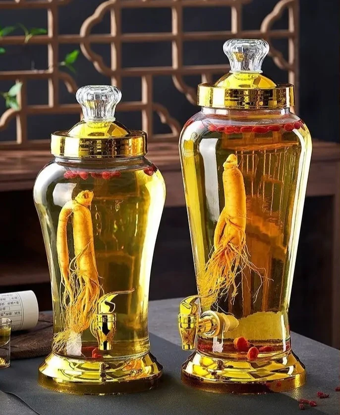 Novelty design  barware wine glass bottle  lead-free glass whiskey decanters for Liquor Scotch Bourbon