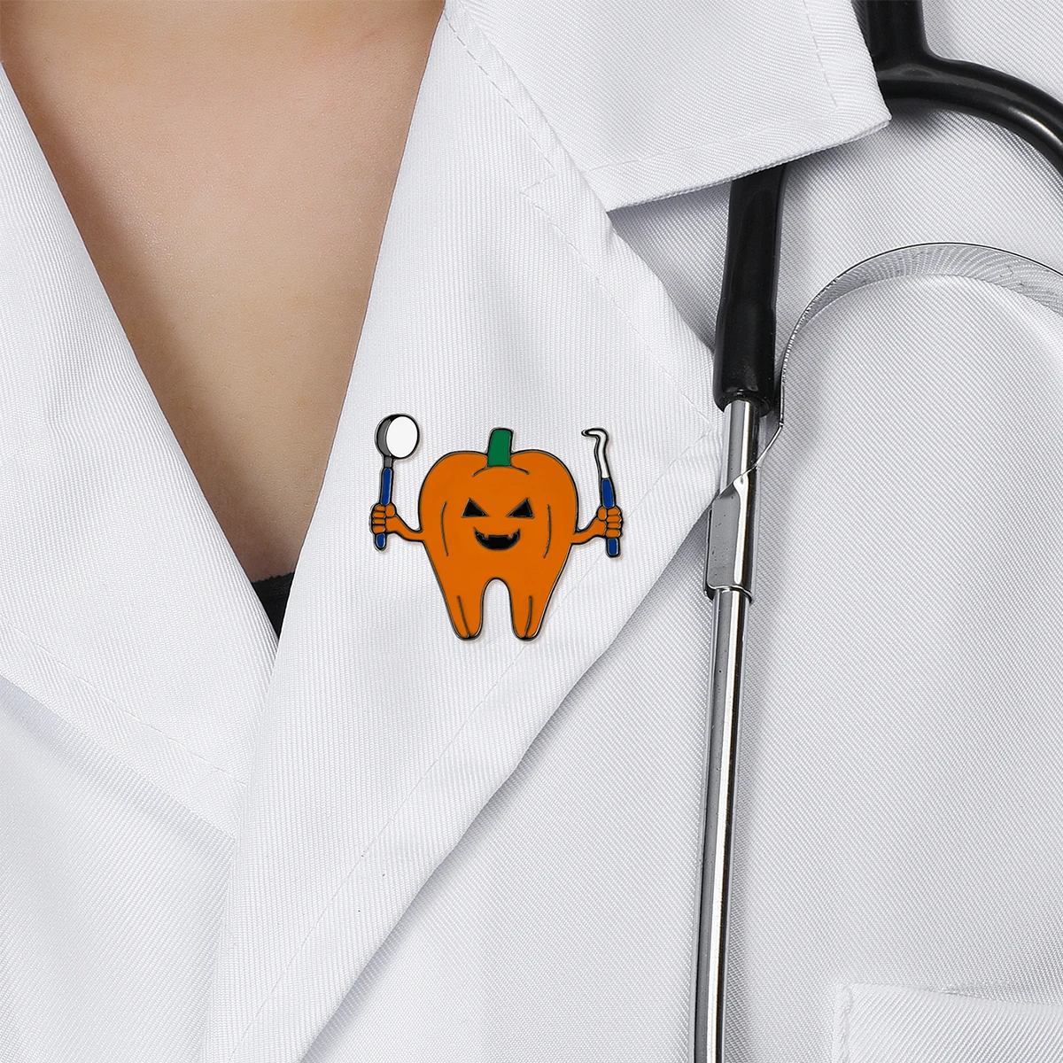 Catuni Cute Teeth Pumpkin Enamel Pins Brooch Halloween Medical Dental Lapel Lanyard Bag Badge Gift for Dentist Doctor Student