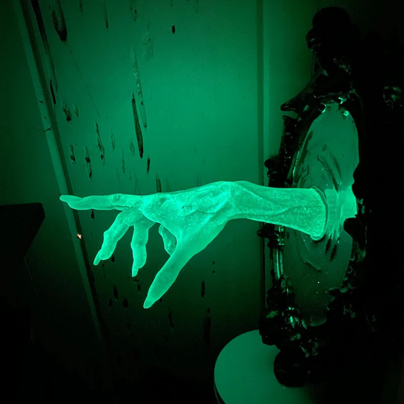 Escultura de pared de fantasma de Halloween en el espejo, mano del diablo de terror, artesanía de resina luminosa, estatua, marco de fotos creativo