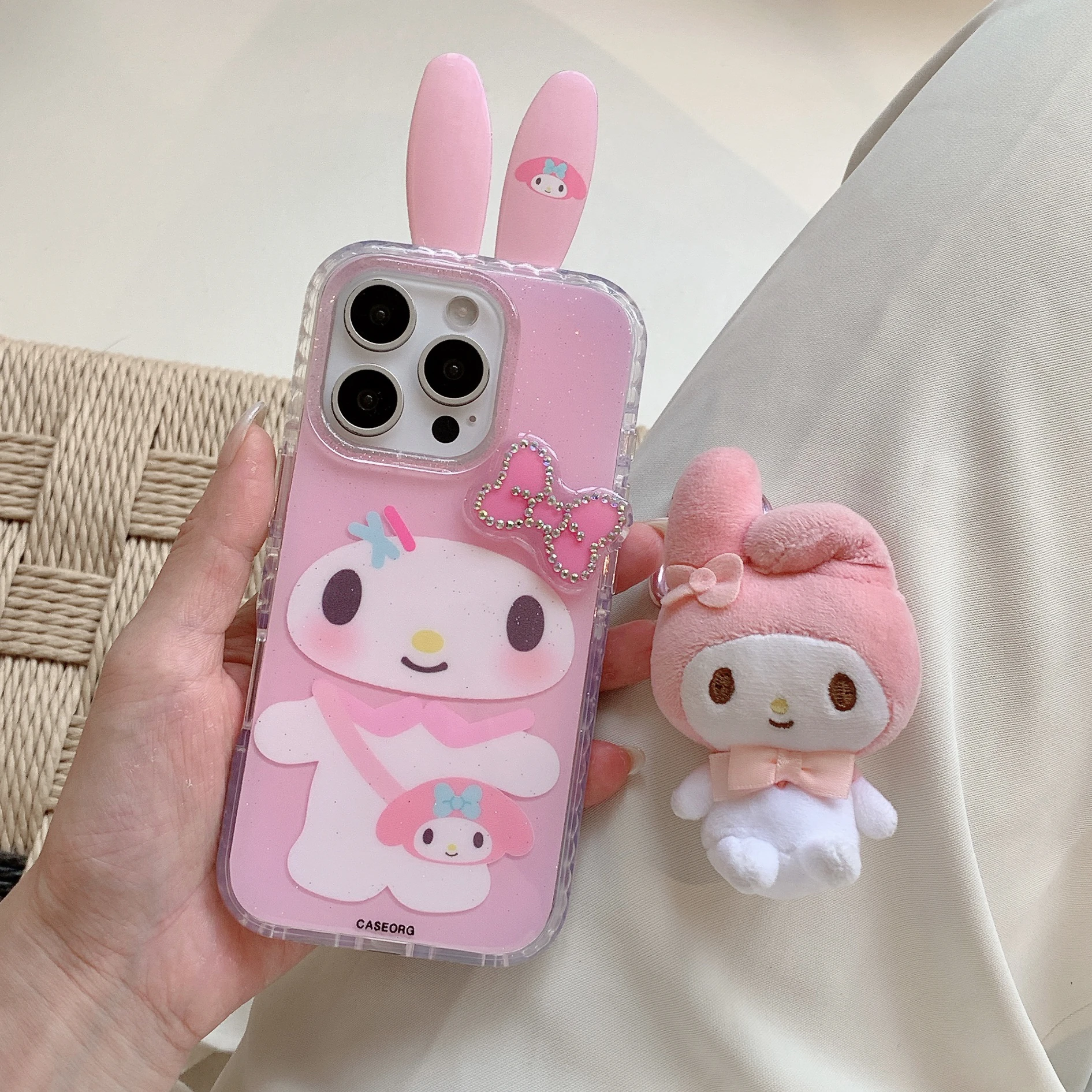 Super Słodkie Etui na Telefon z Uszami Królika dla iPhone 14 15 16 17 Pro Max - Prezent Urodzinowy Sanrio Hello Kitty Melody Design Najnowszy Produkt