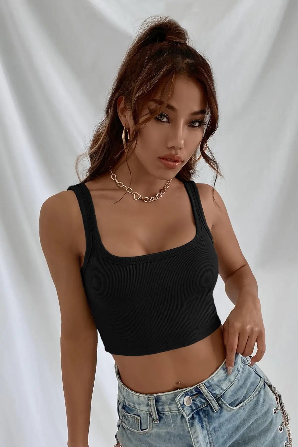 Kadın Siyah Askılı Crop Top Bluz - BN651